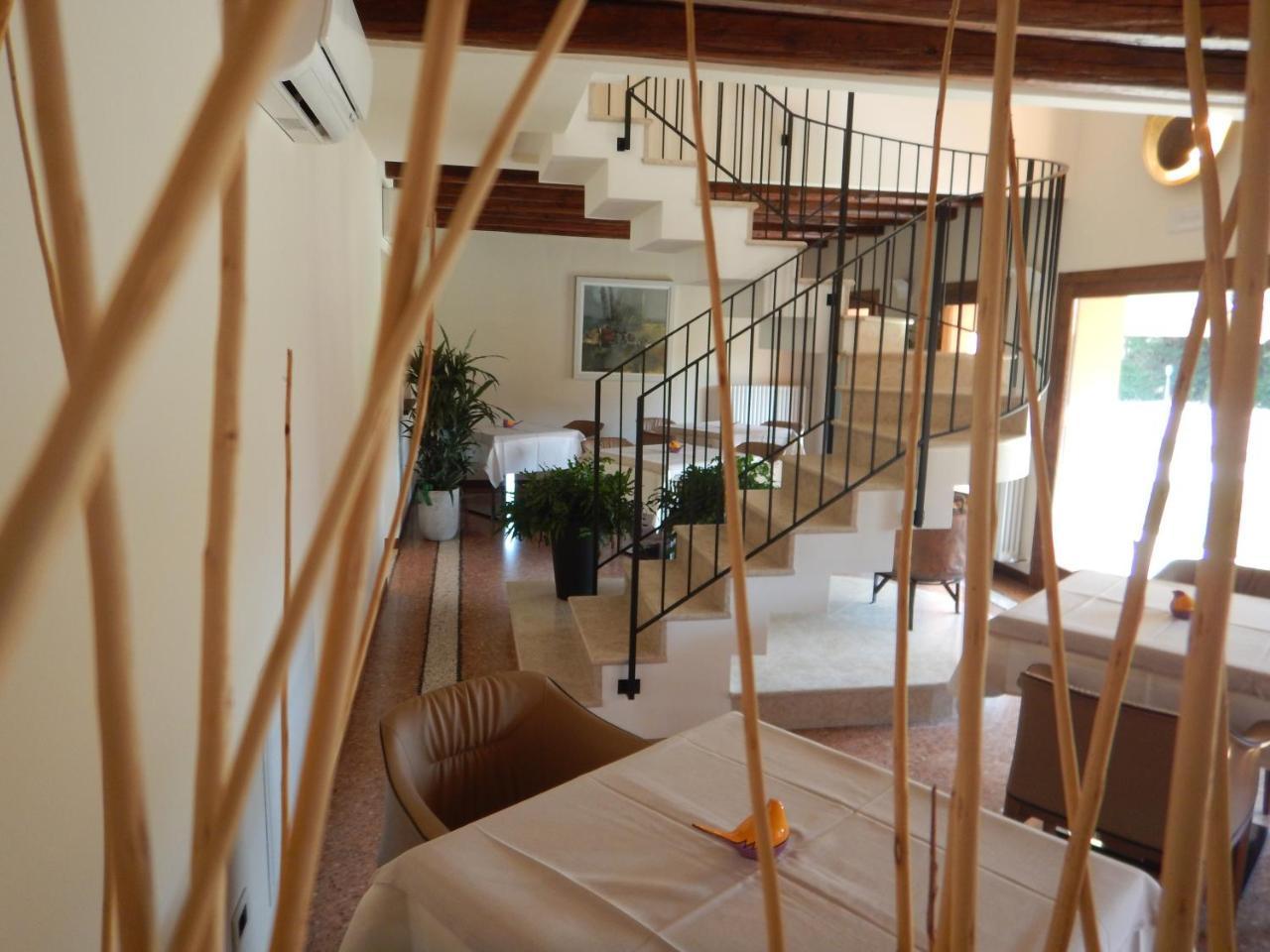 מלון Fiume Veneto Crystal Luxury House מראה חיצוני תמונה